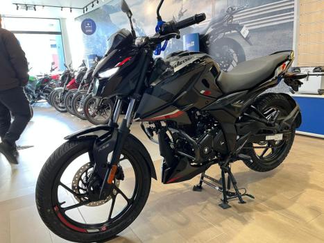 BAJAJ Pulsar 150 , Foto 5