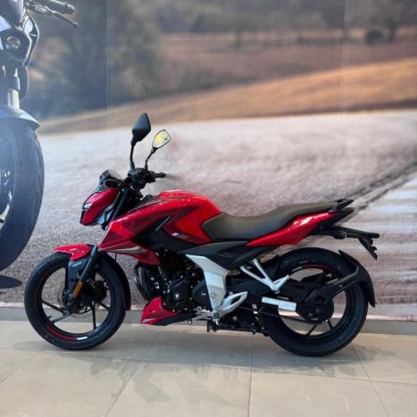 BAJAJ Pulsar 150 , Foto 3