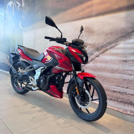 BAJAJ Pulsar 150 , Foto 4