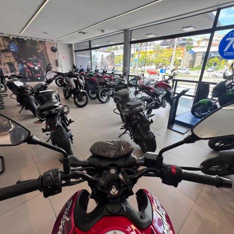 BAJAJ Pulsar 150 , Foto 8