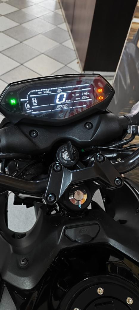 BAJAJ Pulsar 150 , Foto 7