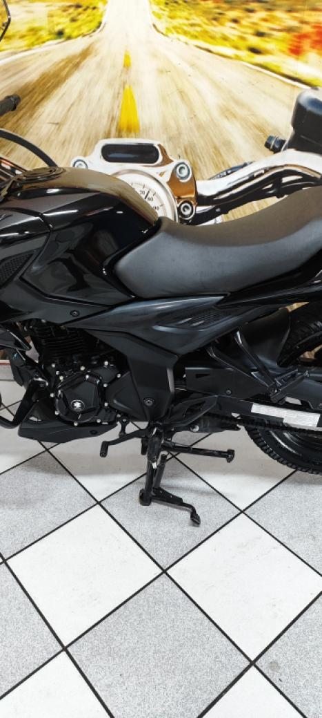 BAJAJ Pulsar 150 , Foto 16