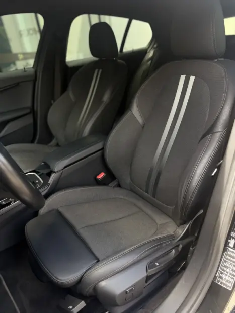 BMW 118i 1.5 12V 4P SPORT GP TURBO STEPTRONIC AUTOM�TICO, Foto 10