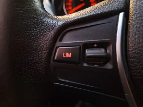 BMW 118i 1.6 16V TURBO AUTOM�TICO, Foto 19