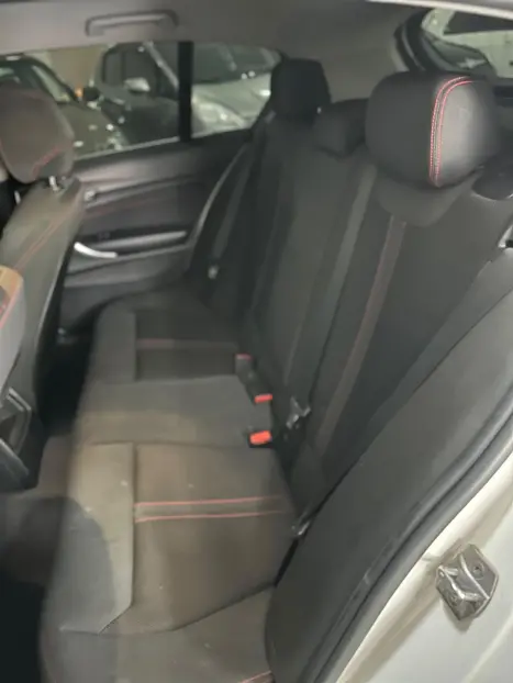 BMW 120i 2.0 16V 4P HATCH AUTOMTICO, Foto 5