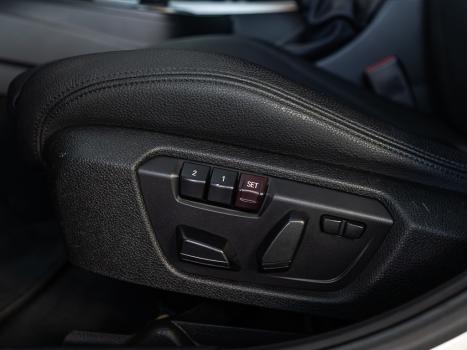 BMW 320I 2.0 16V 4P SPORT TURBO ACTIVE FLEX AUTOM�TICO, Foto 10