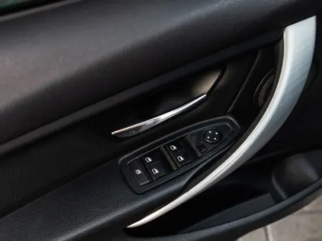 BMW 320I 2.0 16V 4P SPORT TURBO ACTIVE FLEX AUTOM�TICO, Foto 25