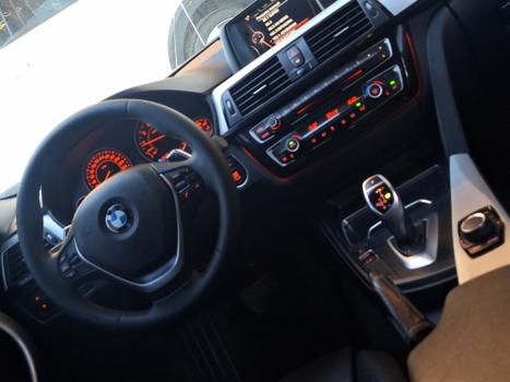 BMW 320I 2.0 16V 4P SPORT TURBO ACTIVE FLEX AUTOMÁTICO, Foto 13