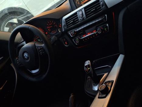 BMW 320I 2.0 16V 4P SPORT TURBO ACTIVE FLEX AUTOMÁTICO, Foto 15