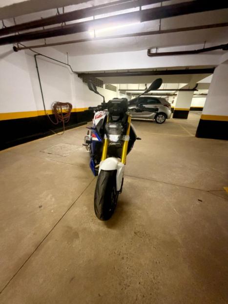 BMW F 900 R SPORT PLUS, Foto 2