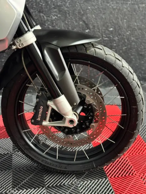 BMW R 1250 GS ADVENTURE TRIPLE BLACK, Foto 8