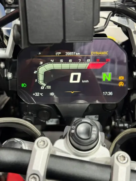 BMW R 1250 GS ADVENTURE TRIPLE BLACK, Foto 10