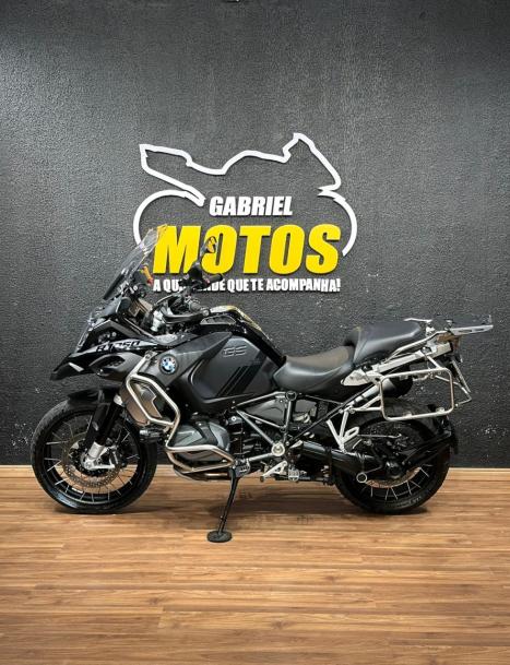 BMW R 1250 GS ADVENTURE TRIPLE BLACK, Foto 2