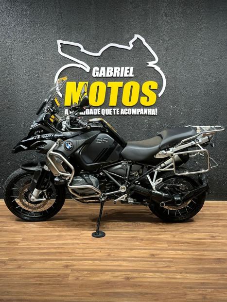 BMW R 1250 GS ADVENTURE TRIPLE BLACK, Foto 2
