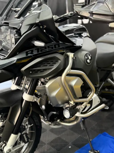 BMW R 1250 GS ADVENTURE TRIPLE BLACK, Foto 9