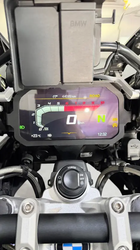 BMW R 1250 GS ADVENTURE TRIPLE BLACK, Foto 10