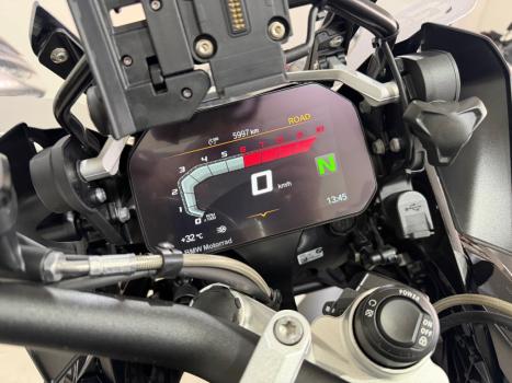 BMW R 1250 GS TRIPLE BLACK, Foto 6