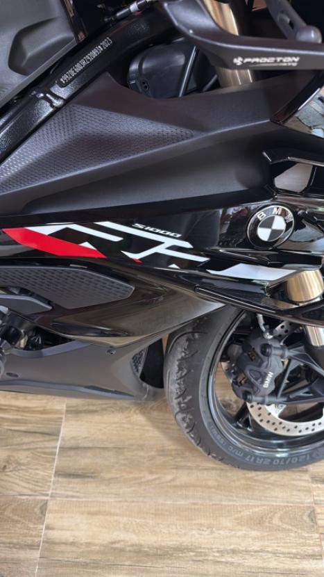 BMW S 1000 RR M CARBON, Foto 3