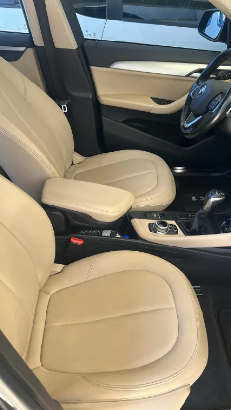 BMW X1 2.0 16V 4P 18I S DRIVE AUTOM�TICO, Foto 2