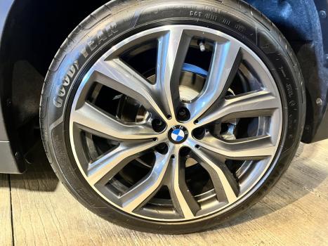 BMW X1 2.0 16V 4P 18I GP S DRIVE AUTOM�TICO, Foto 3