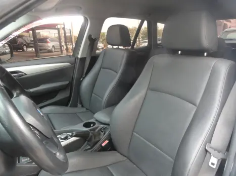BMW X1 2.0 16V 4P S DRIVE 18I AUTOMÁTICO, Foto 17 BMW X1 2.0 16V 4P S DRIVE 18I AUTOMÁTICO, Foto 17