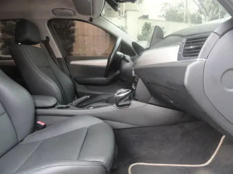 BMW X1 2.0 16V 4P S DRIVE 18I AUTOMÁTICO, Foto 21 BMW X1 2.0 16V 4P S DRIVE 18I AUTOMÁTICO, Foto 21