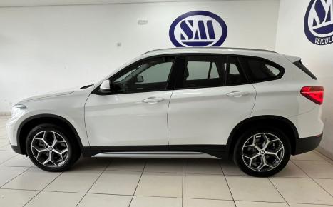 BMW X1 2.0 16V 4P S DRIVE 20I X-LINE AUTOMTICO, Foto 2