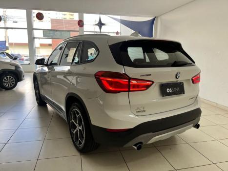 BMW X1 2.0 16V 4P S DRIVE 20I X-LINE AUTOMTICO, Foto 3