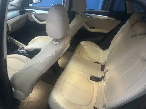 BMW X1 2.0 16V 4P SDRIVE 20I ACTIVEFLEX TURBO AUTOM�TICO, Foto 8