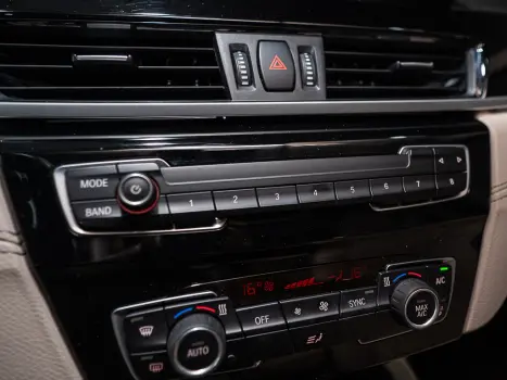 BMW X1 2.0 16V 4P SDRIVE 20I X-LINE ACTIVEFLEX TURBO AUTOM�TICO, Foto 18