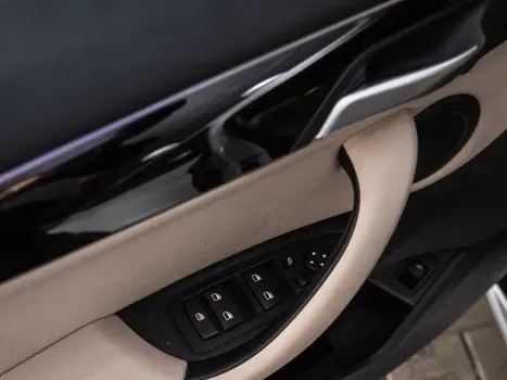 BMW X1 2.0 16V 4P SDRIVE 20I X-LINE ACTIVEFLEX TURBO AUTOM�TICO, Foto 24