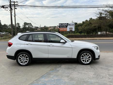BMW X1 2.0 16V 4P SDRIVE 20I ACTIVEFLEX TURBO AUTOM�TICO, Foto 4