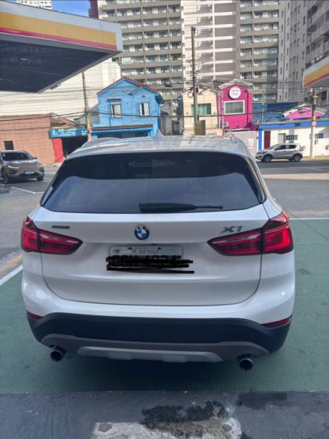 BMW X1 2.0 16V 4P SDRIVE 20I ACTIVEFLEX TURBO AUTOM�TICO, Foto 4