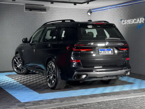 BMW X7 4.4 V8 32V 4P M SPORT XDRIVE50I STEPTRONIC AUTOMÁTICO, Foto 4