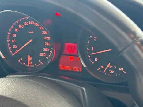 BMW Z4 2.0 16V 20I SDRIVE GP ROADSTER AUTOMÁTICO, Foto 5 BMW Z4 2.0 16V 20I SDRIVE GP ROADSTER AUTOMÁTICO, Foto 5