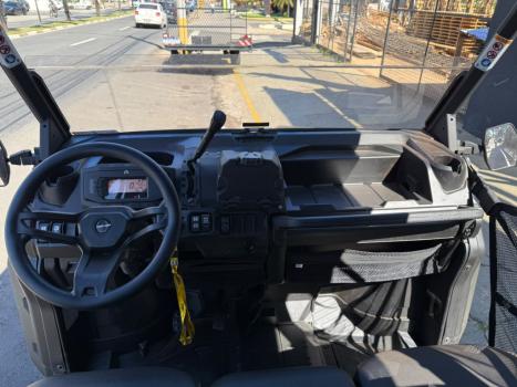 BRP CAN-AM Defender 900 HD9 6 Lugares, Foto 9