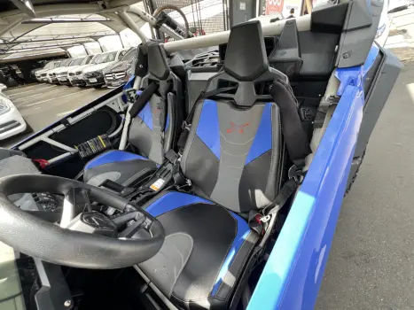 BRP CAN-AM Maverick X3 XRS 900 , Foto 12