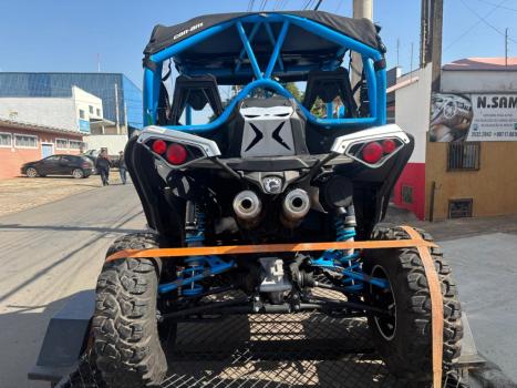 BRP CAN-AM Maverick XDS 1000 , Foto 4
