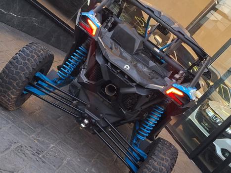 BRP CAN-AM Maverick X3 RS 900 Turbo , Foto 6