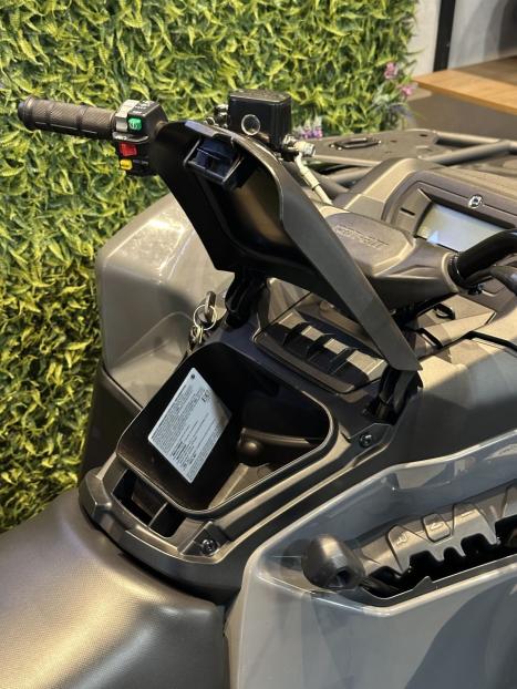 BRP CAN-AM Outlander 650, Foto 9