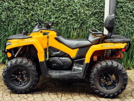 BRP CAN-AM Outlander 570, Foto 8