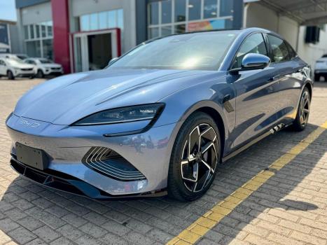 BYD Seal GS 4P 82,5 KW ELTRICO 590 EV AWD, Foto 1