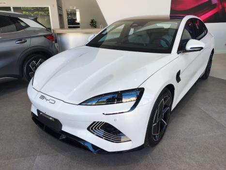 BYD Seal GS 4P 82,5 KW ELTRICO 590 EV AWD, Foto 2