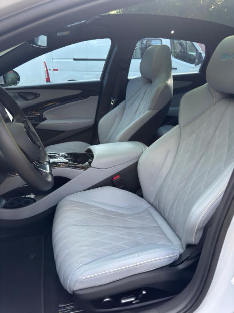 BYD Seal GS 4P 82,5 KW EL�TRICO 590 EV AWD, Foto 11