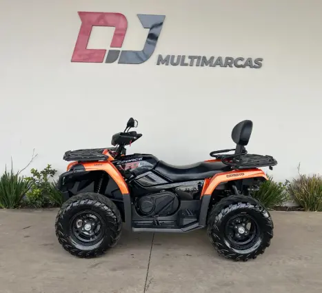 CF MOTO CForce 520 7L , Foto 2