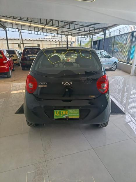 CHERY S-18 1.3 4P FLEXFUEL, Foto 9