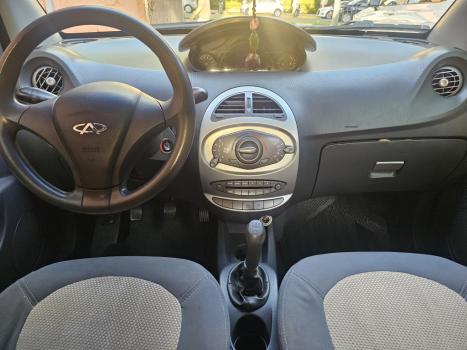 CHERY S-18 1.3 4P FLEXFUEL, Foto 3