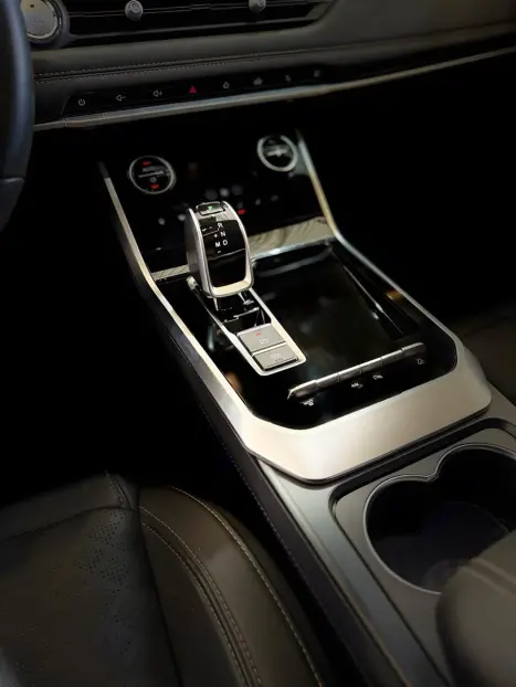 CHERY Tiggo 8 1.6 16V 4P TGDI TURBO TXS AUTOMÁTICO DCT, Foto 9 CHERY Tiggo 8 1.6 16V 4P TGDI TURBO TXS AUTOMÁTICO DCT, Foto 9