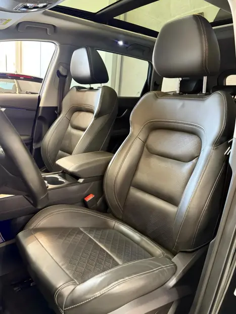 CHERY Tiggo 8 1.6 16V 4P TGDI TURBO TXS AUTOMÁTICO DCT, Foto 10 CHERY Tiggo 8 1.6 16V 4P TGDI TURBO TXS AUTOMÁTICO DCT, Foto 10