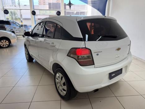 CHEVROLET Agile 1.4 4P LT FLEX, Foto 3